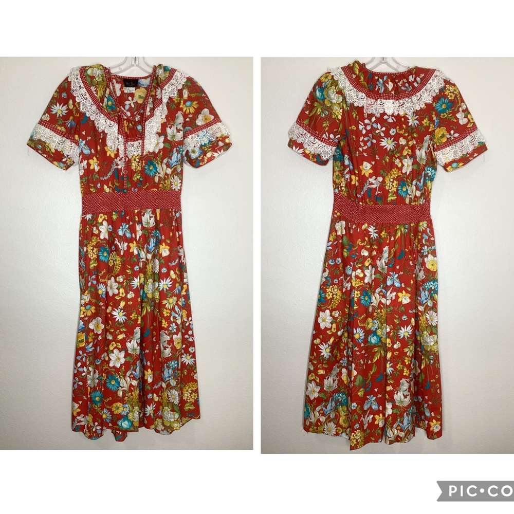 Vintage Diane Freis Red Floral Dress Lace Smocked Pleated M/L